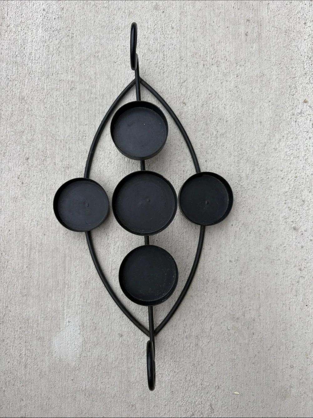 Vintage Matte Black Iron Leaf Multi Tealight Votive Candle Holder